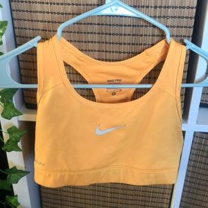 ld school nike sports bra